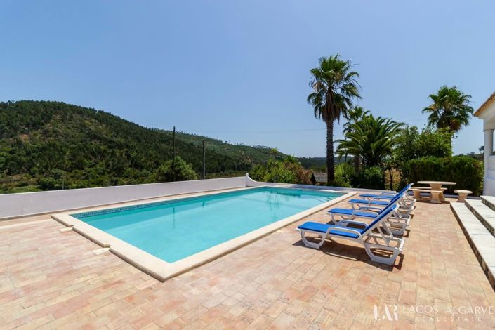 Image No.18-3 Bed Villa for sale