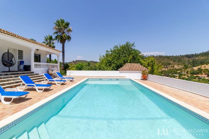 Image No.19-3 Bed Villa for sale