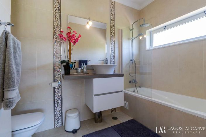 Image No.27-3 Bed Villa for sale