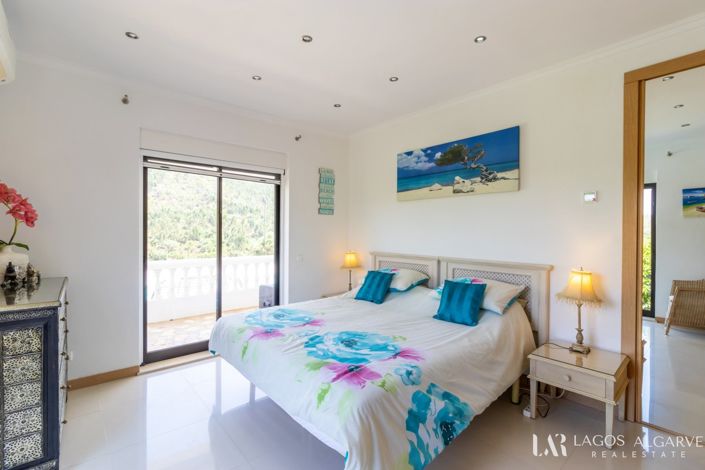 Image No.32-3 Bed Villa for sale