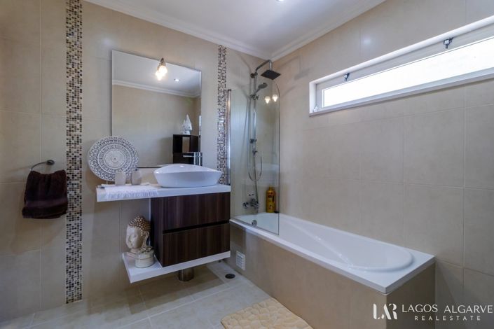 Image No.38-3 Bed Villa for sale