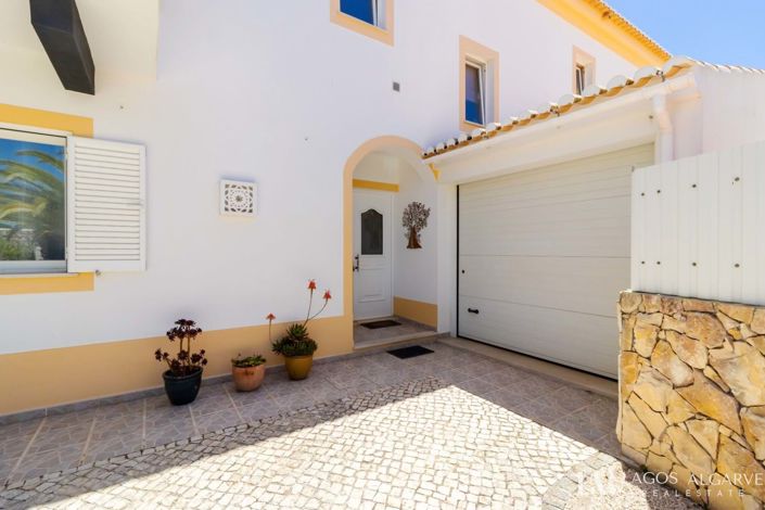 Image No.7-4 Bed Villa for sale