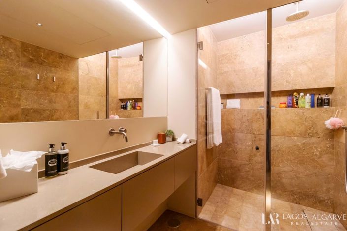 Image No.19-1 Bed Apartment for sale