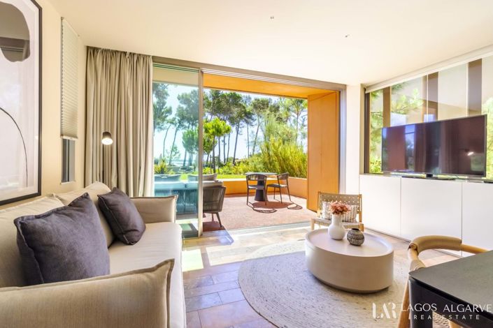 Image No.10-1 Bed Apartment for sale