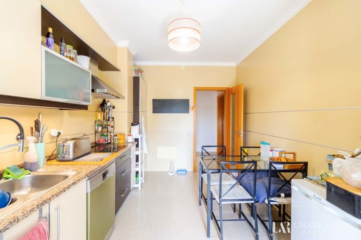 Image No.12-2 Bed Apartment for sale