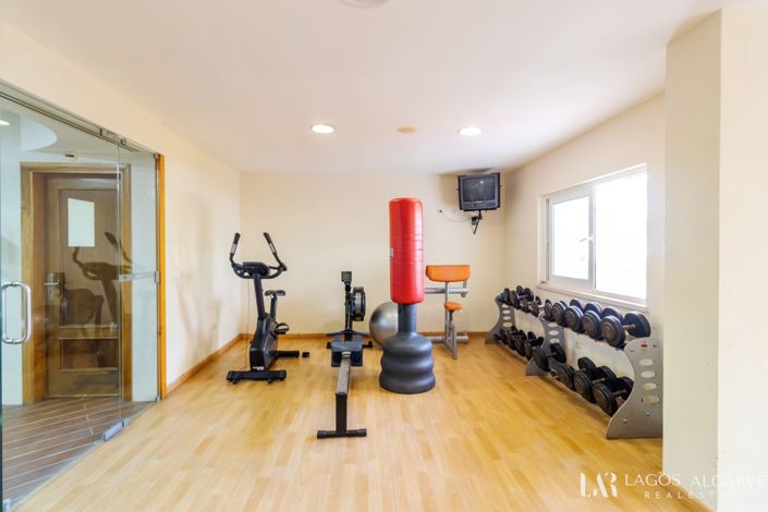 Image No.23-2 Bed Apartment for sale