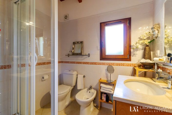 Image No.23-3 Bed Villa for sale