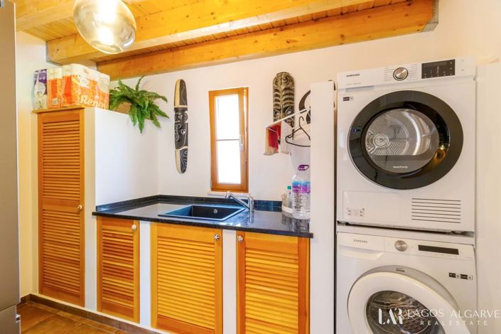 Image No.31-3 Bed Villa for sale