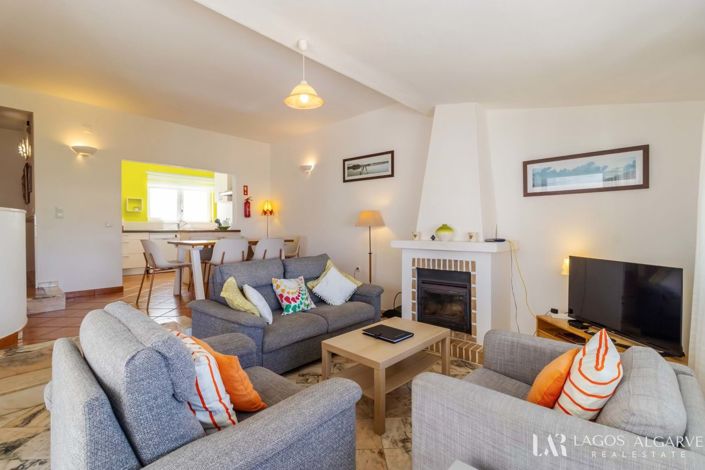 Image No.35-5 Bed Villa for sale