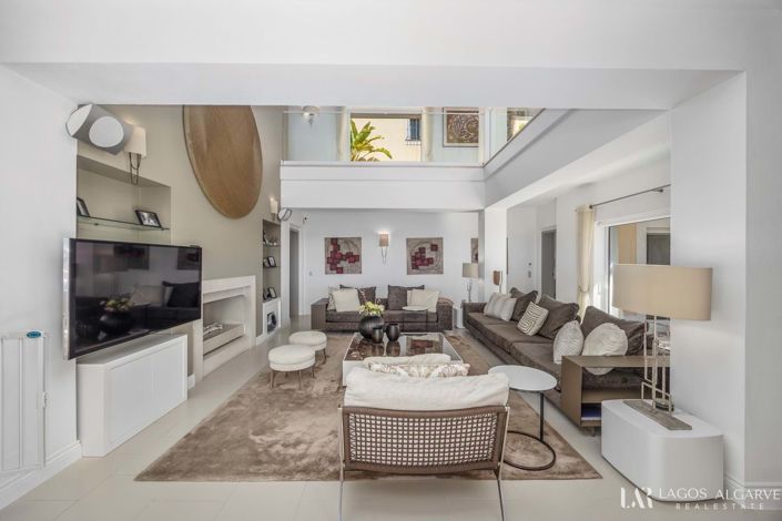 Image No.11-4 Bed Villa for sale