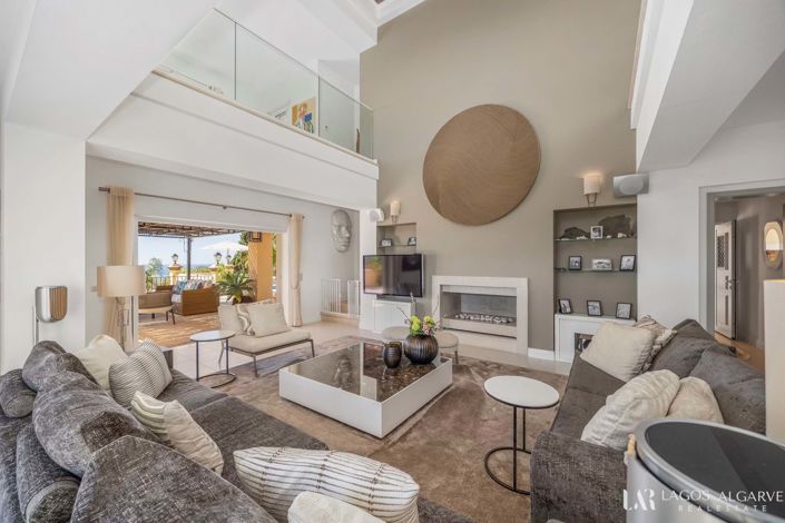 Image No.14-4 Bed Villa for sale