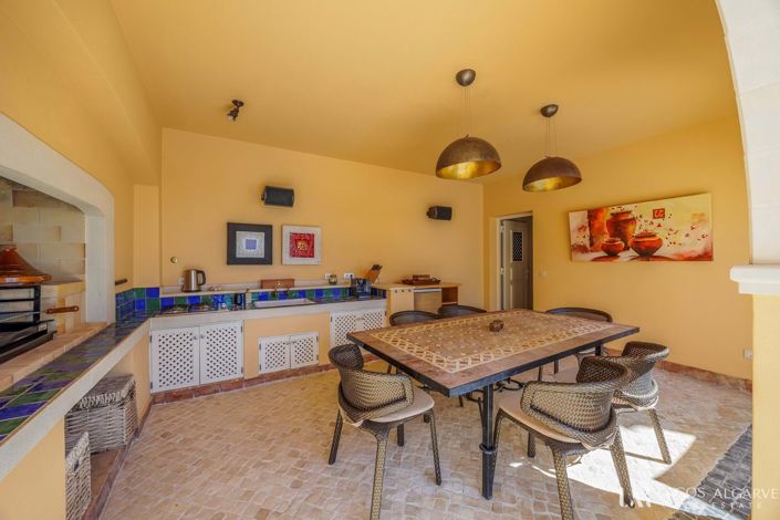 Image No.18-4 Bed Villa for sale