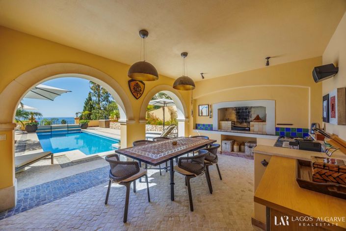 Image No.19-4 Bed Villa for sale