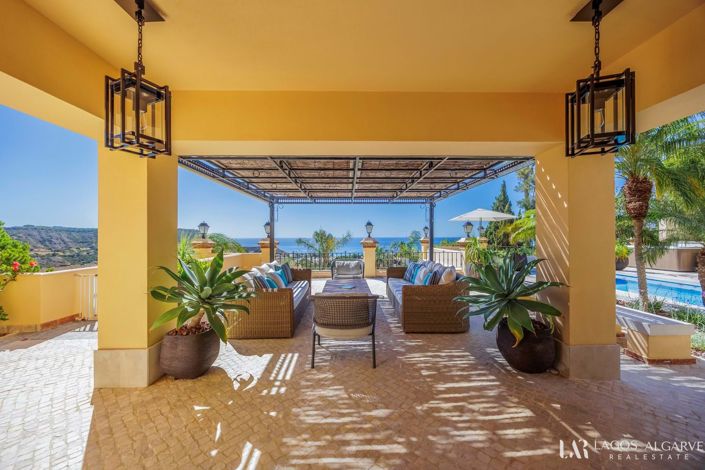 Image No.3-4 Bed Villa for sale