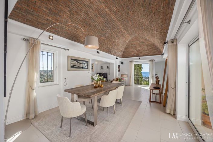 Image No.23-4 Bed Villa for sale