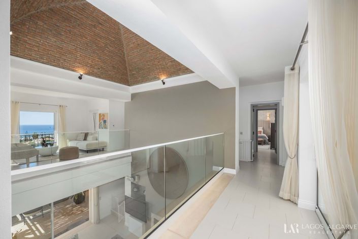 Image No.39-4 Bed Villa for sale