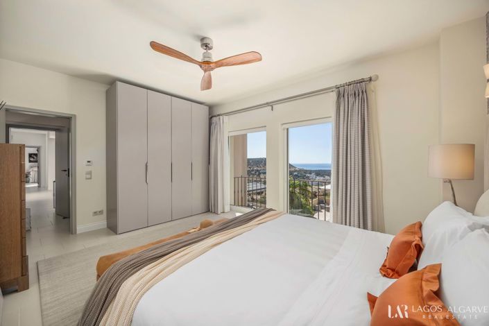 Image No.42-4 Bed Villa for sale