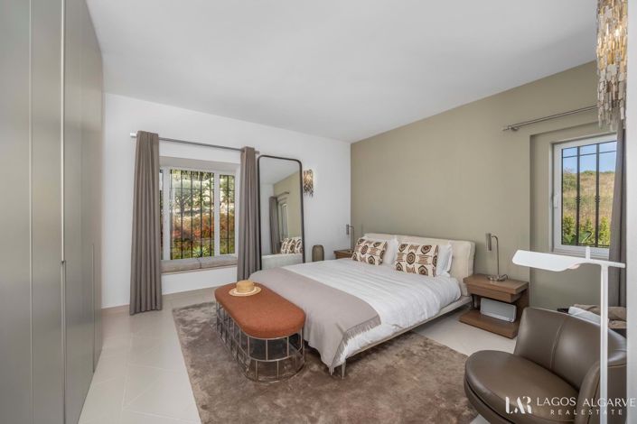 Image No.49-4 Bed Villa for sale