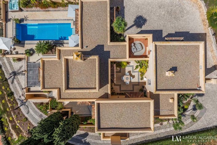 Image No.56-4 Bed Villa for sale