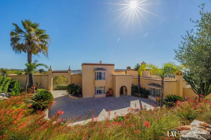 Image No.58-4 Bed Villa for sale