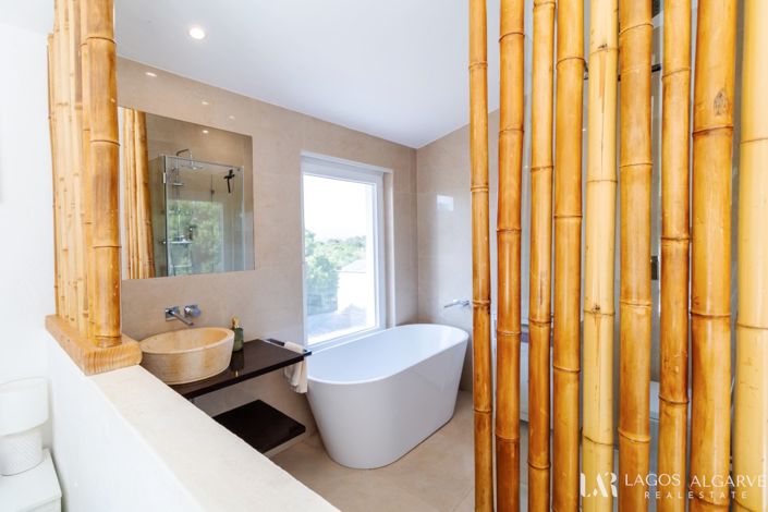 Image No.21-4 Bed Villa for sale