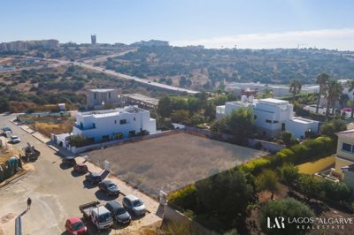 4507-710677-f3f118e7c37f7f368f07435f1da9c3e2a