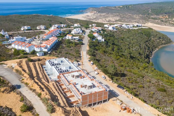 Image No.10-2 Bed Apartment for sale