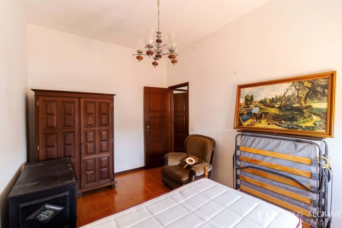 Image No.15-2 Bed Apartment for sale