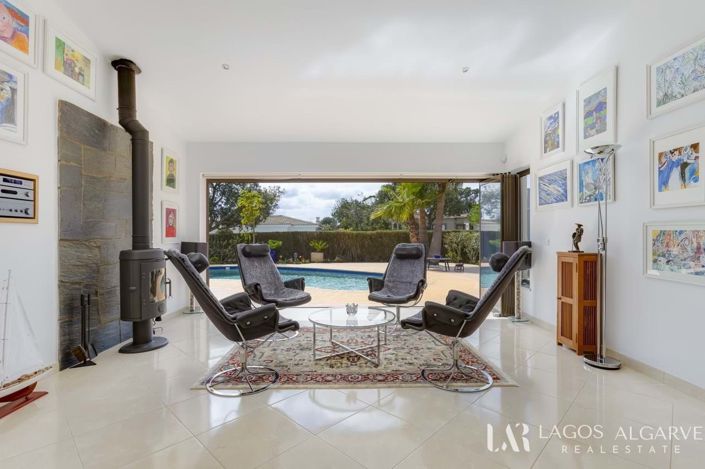 Image No.14-3 Bed Villa for sale