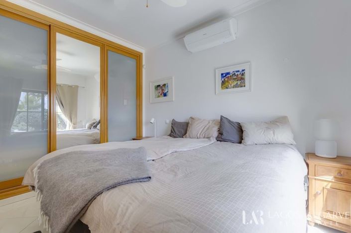 Image No.21-3 Bed Villa for sale