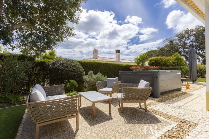 Image No.23-3 Bed Villa for sale