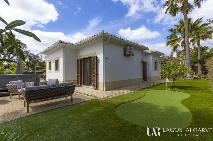 Image No.24-3 Bed Villa for sale