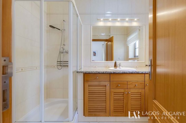 Image No.30-3 Bed Villa for sale