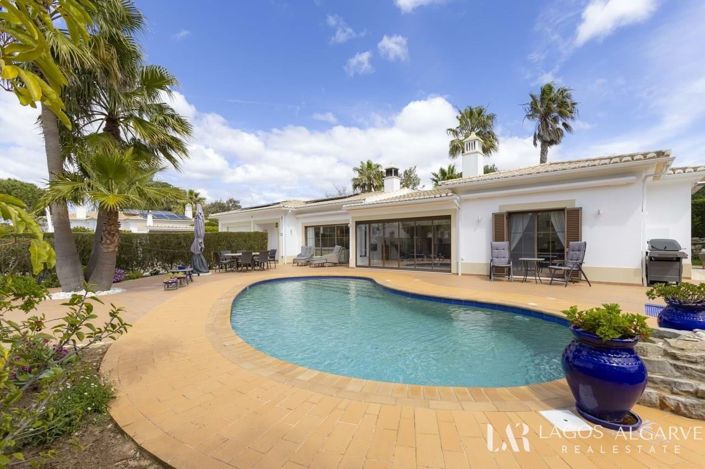 Image No.35-3 Bed Villa for sale