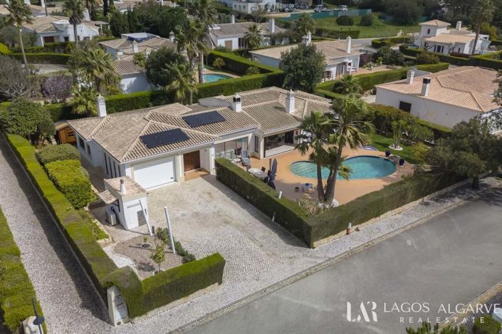 Image No.40-3 Bed Villa for sale