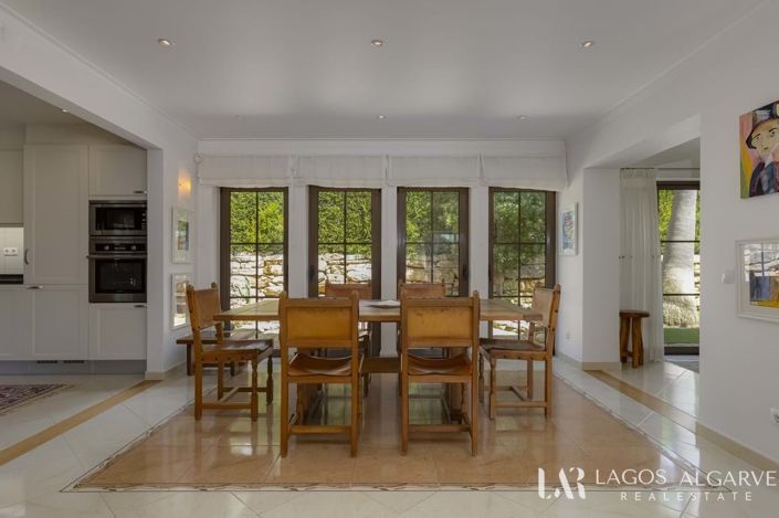 Image No.6-3 Bed Villa for sale