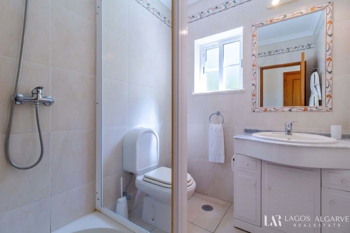 Image No.23-3 Bed Villa for sale