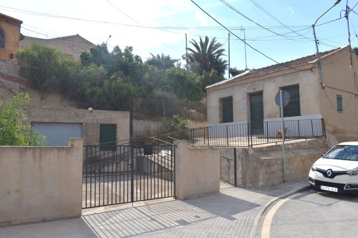 Image No.1-3 Bed Villa for sale
