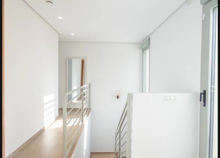 Image No.19-4 Bed Villa for sale