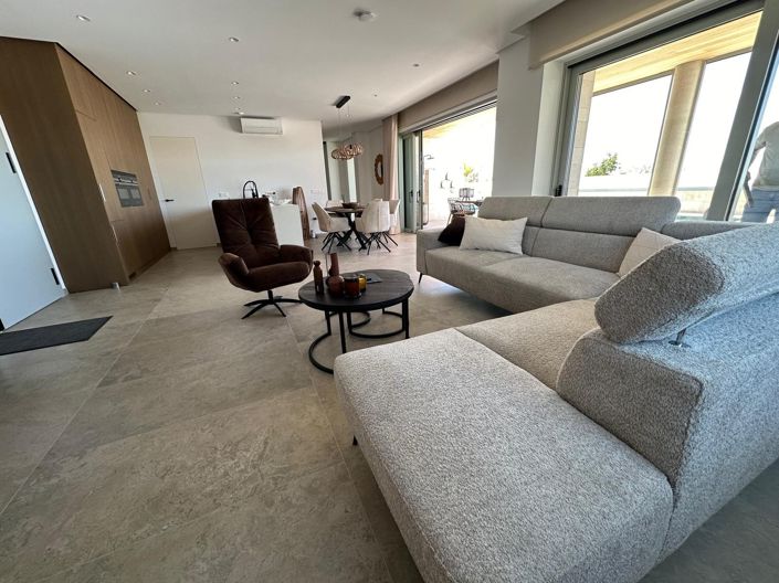 Image No.8-4 Bed Villa for sale