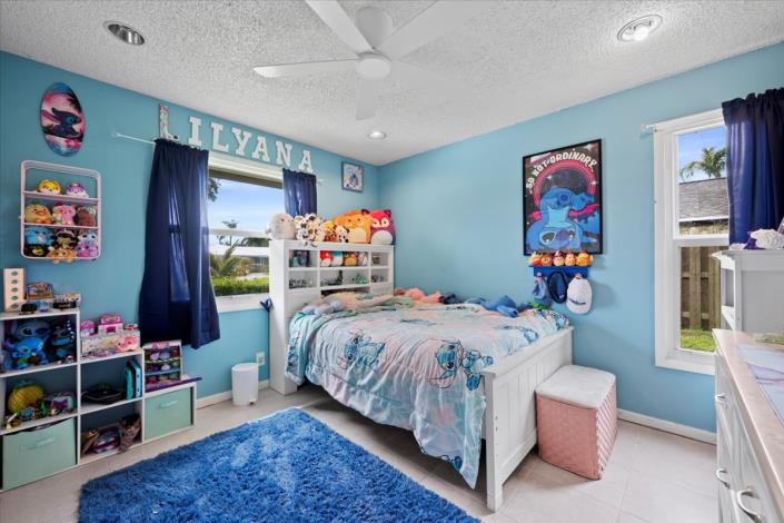 Image No.16-3 Bed House for sale