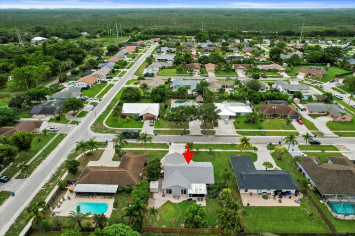 Image No.27-3 Bed House for sale