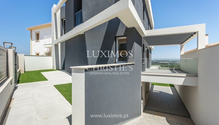 Image No.26-3 Bed Villa for sale