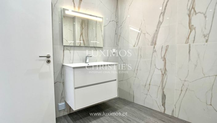 Image No.11-3 Bed Apartment for sale