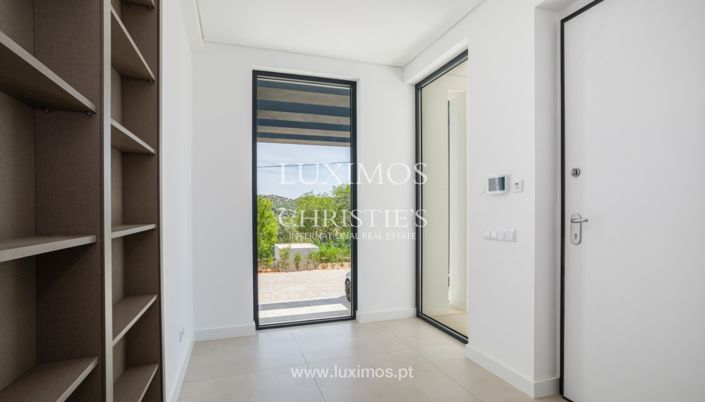 Image No.12-4 Bed Villa for sale