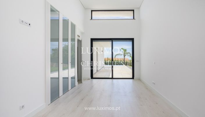 Image No.13-4 Bed Villa for sale