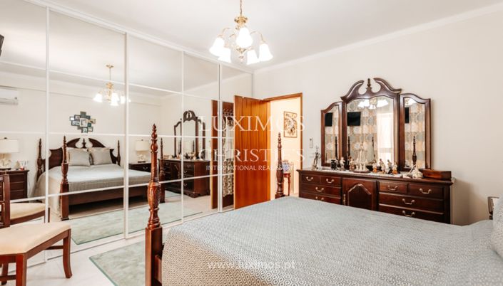 Image No.12-3 Bed Villa for sale