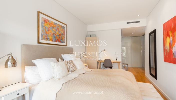 Image No.11-3 Bed Apartment for sale