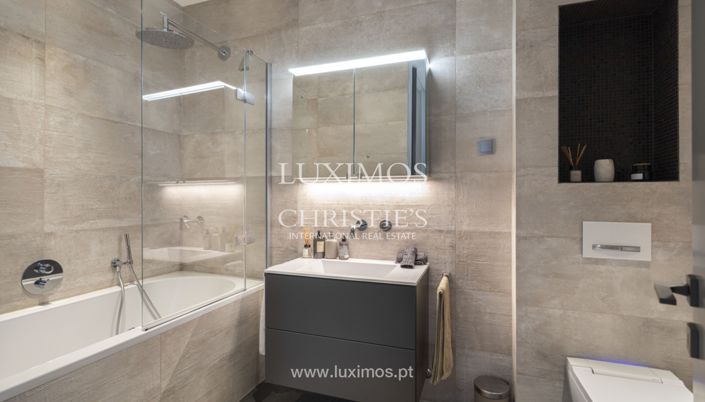 Image No.20-3 Bed Apartment for sale