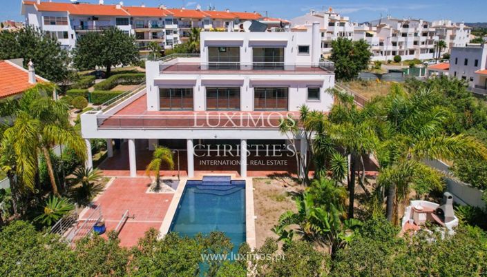 Image No.23-3 Bed Villa for sale